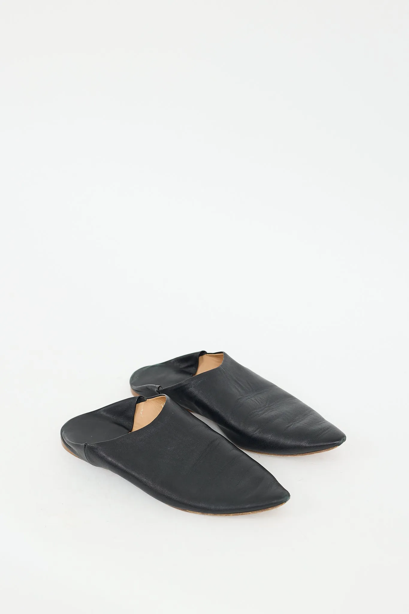 Black Leather Pointed Toe Convertible Flat