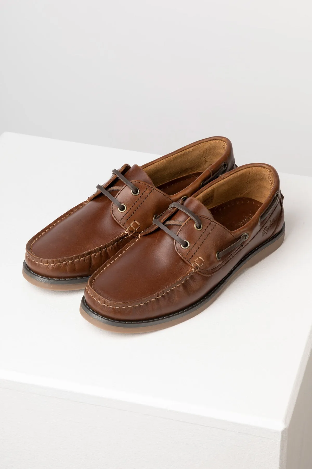 Men's Leather Deck Shoe - Runswick